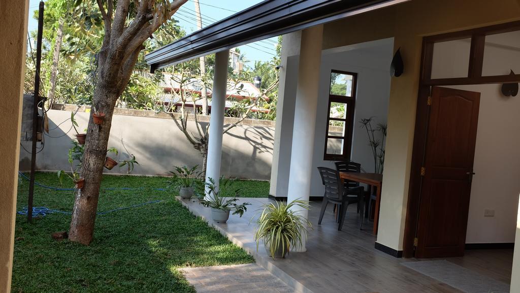 Park Lane 88 Apartments Negombo Dış mekan fotoğraf