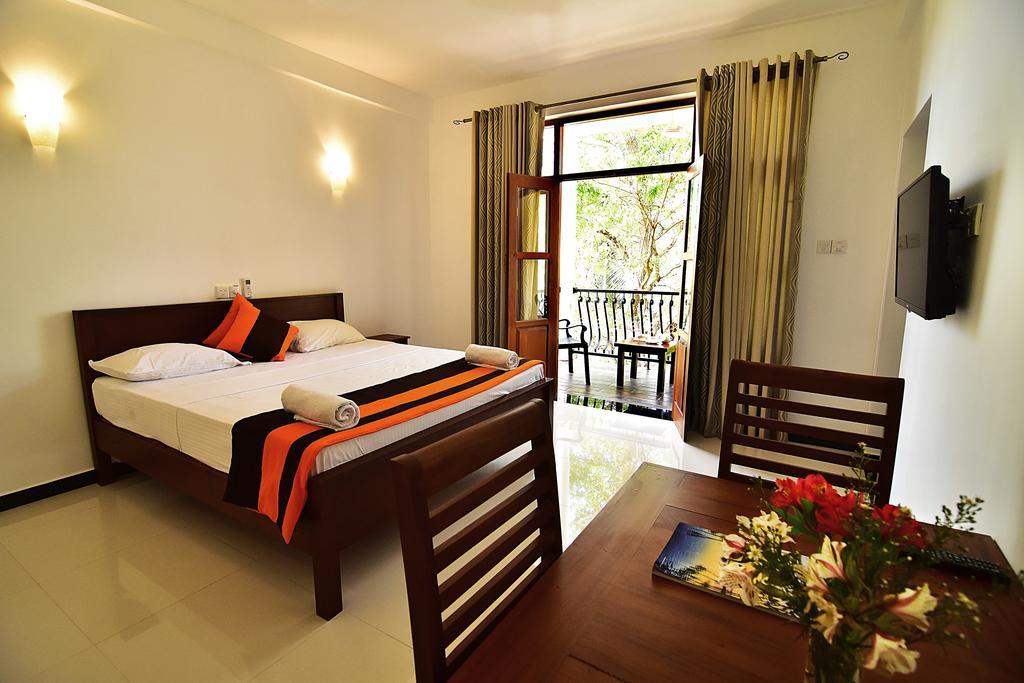Park Lane 88 Apartments Negombo Dış mekan fotoğraf