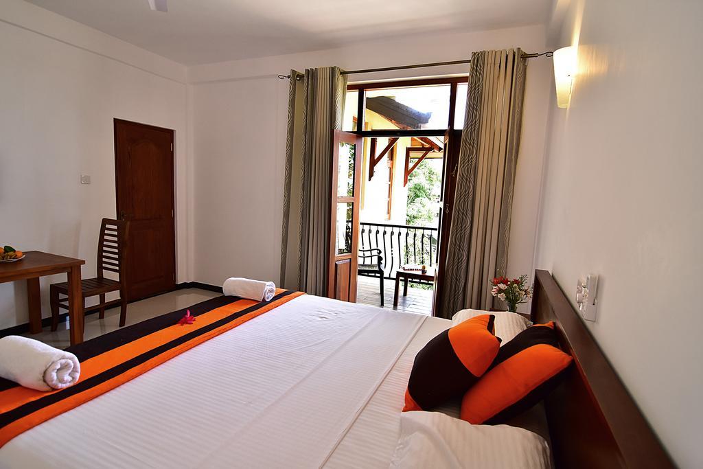 Park Lane 88 Apartments Negombo Dış mekan fotoğraf